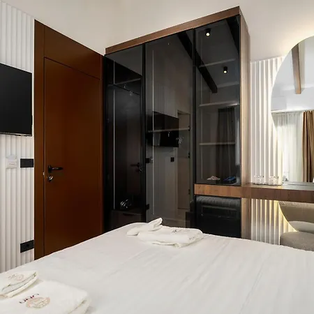 ベッド・アンド・ブレックファスト Una Rooms ポレッチ